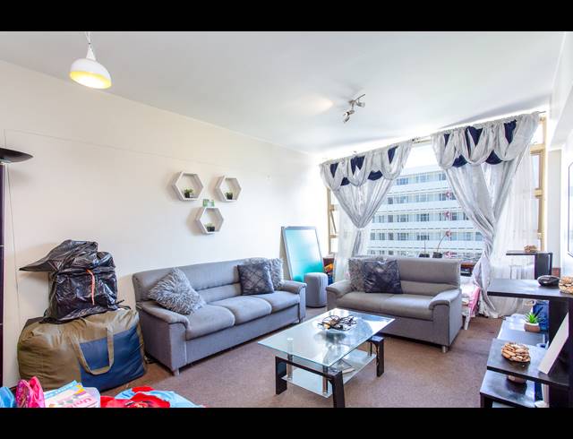 2 BEDROOM APARTMENT FOR SALE IN WYNBERG UPPER